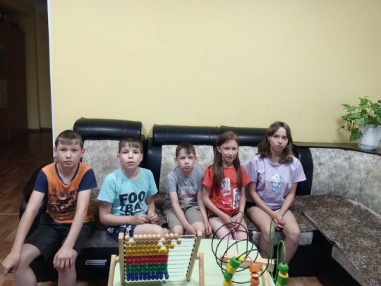 С целью познавательной активности у воспитанников была проведена развлекательная игра «Устами младенца». В ходе…